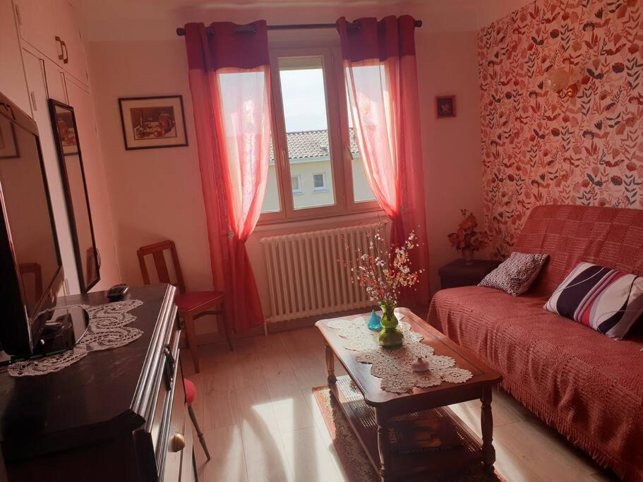 Appartement Avec Grand Jardin Labatut  ภายนอก รูปภาพ